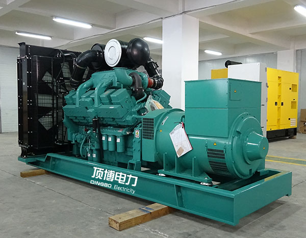 頂博V型12缸720KW重慶康明斯柴油發(fā)電機(jī)組（型號：KTA38-G2A）主要技術(shù)參數(shù)