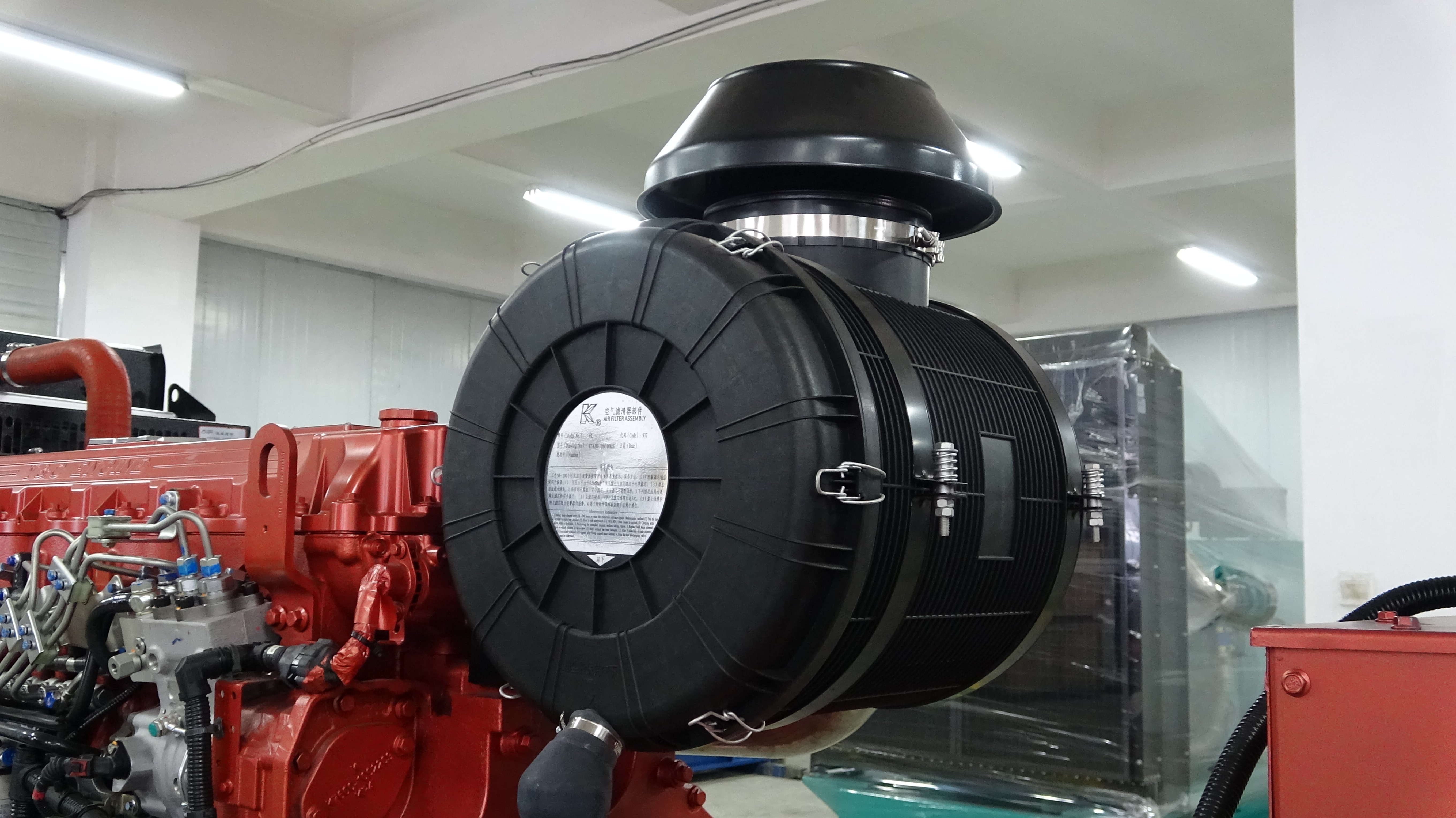 戶外使用的柴油發(fā)電機(jī)組空濾器損壞或不安裝空濾器會有什么后果？