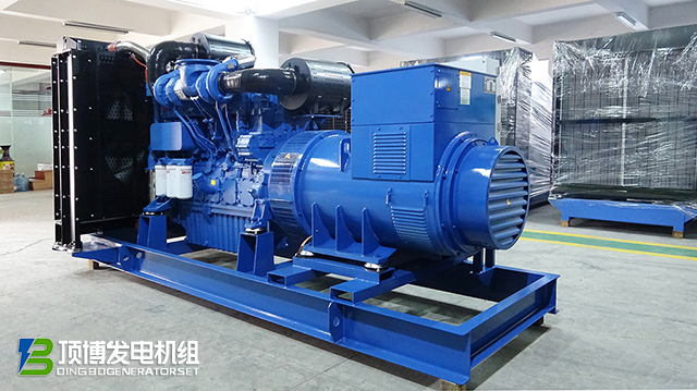在購買柴油發(fā)電機時，如何平衡經濟成本與長期可靠性需求
